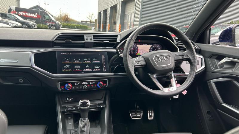 Used Audi Q3 2023 for sale - 76738845: Photo 10
