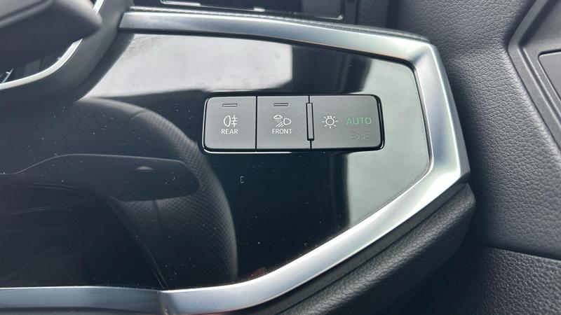 Used Audi Q3 2023 for sale - 76738845: Photo 23