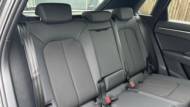 Used Audi Q3 2020 for sale - 76738851: Photo 12