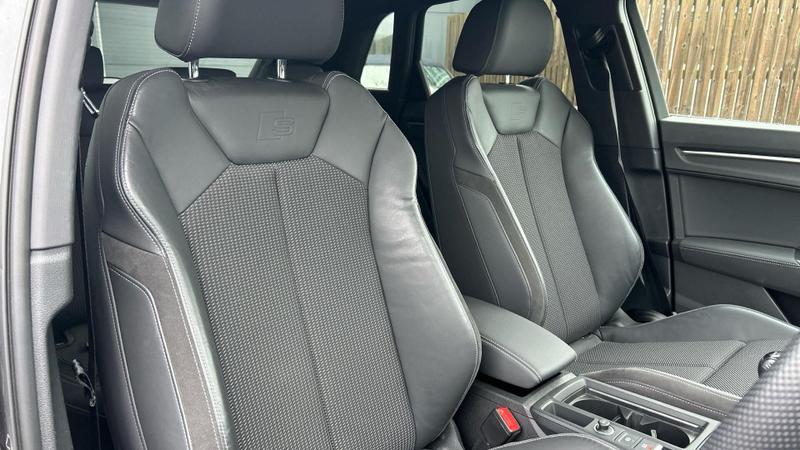 Used Audi Q3 2020 for sale - 76738851: Photo 13