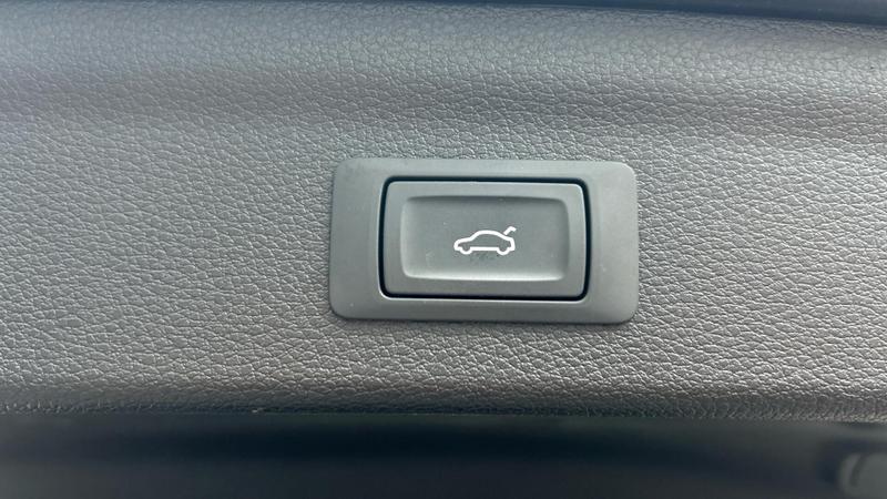 Used Audi Q3 2020 for sale - 76738851: Photo 19