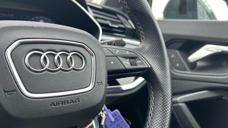 Used Audi Q3 2020 for sale - 76738851: Photo 28