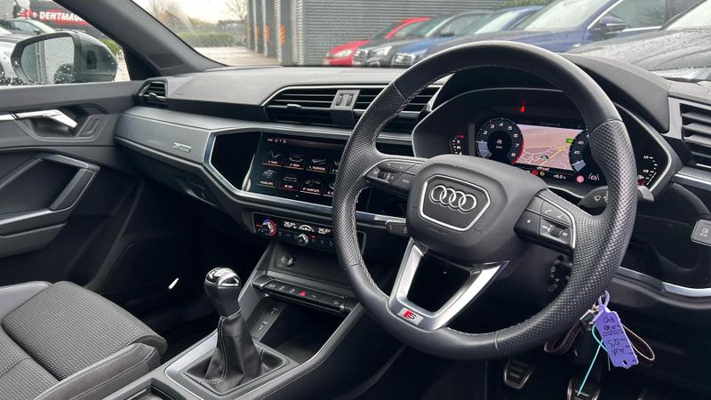 Used Audi Q3 2020 for sale - 76738851: Photo 6