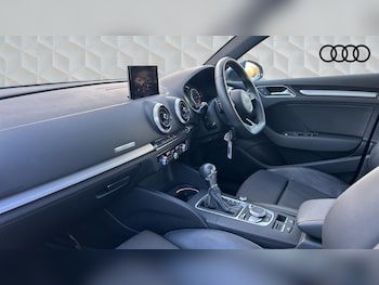 Used Audi A3 2019 for sale - 77688162: Photo