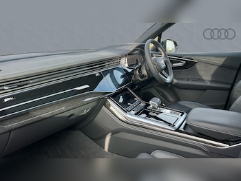 Used Audi Q7 2025 for sale - 77504567: Photo