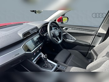 Used Audi Q3 2019 for sale - 77766624: Photo