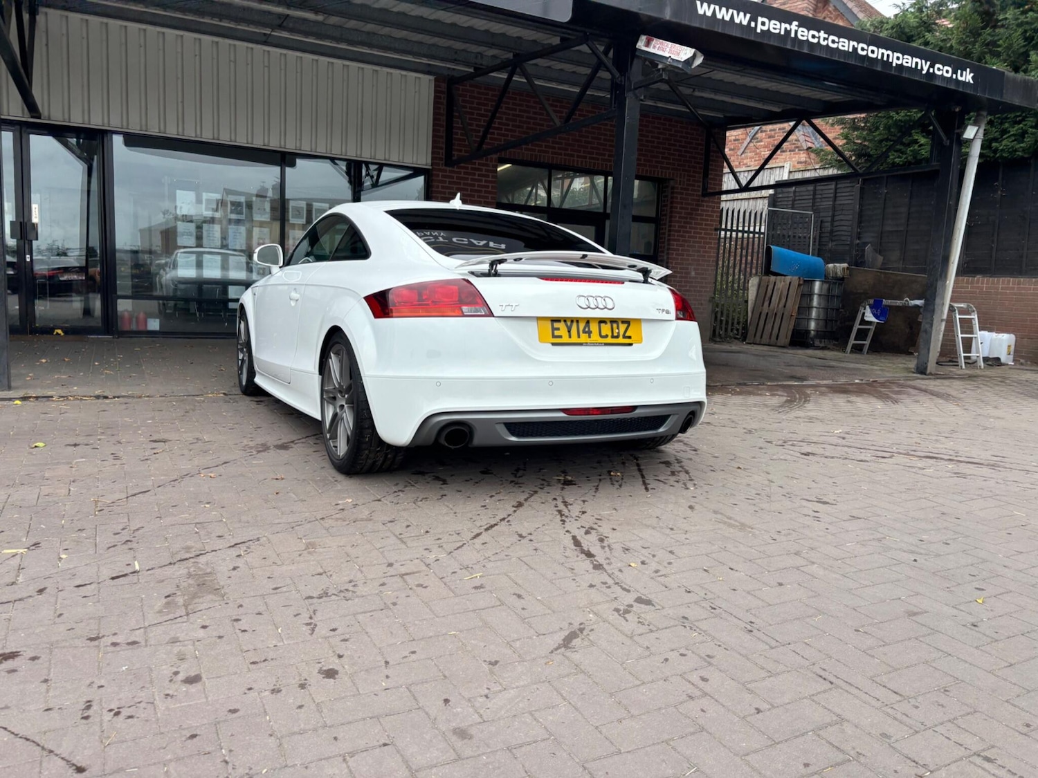 Vehicle 27