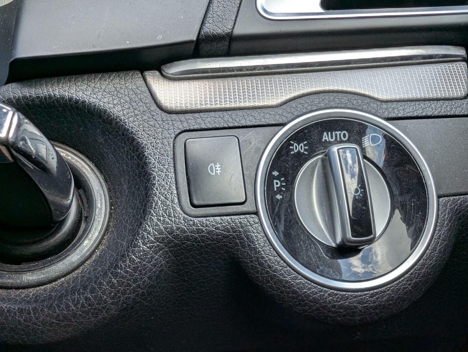 Vehicle 100