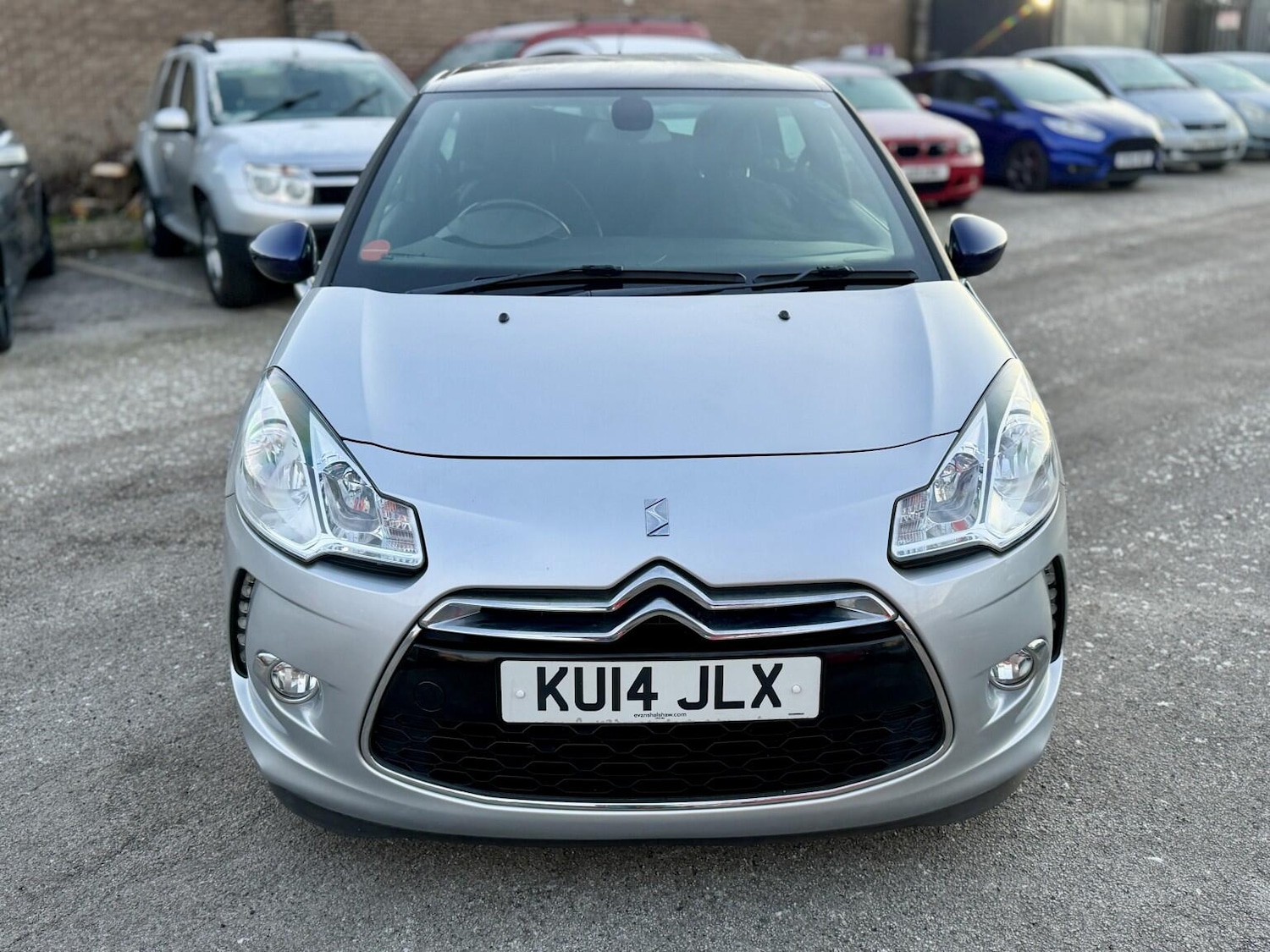 Used Citroen DS3 2014 for sale - 77290763: Photo 2