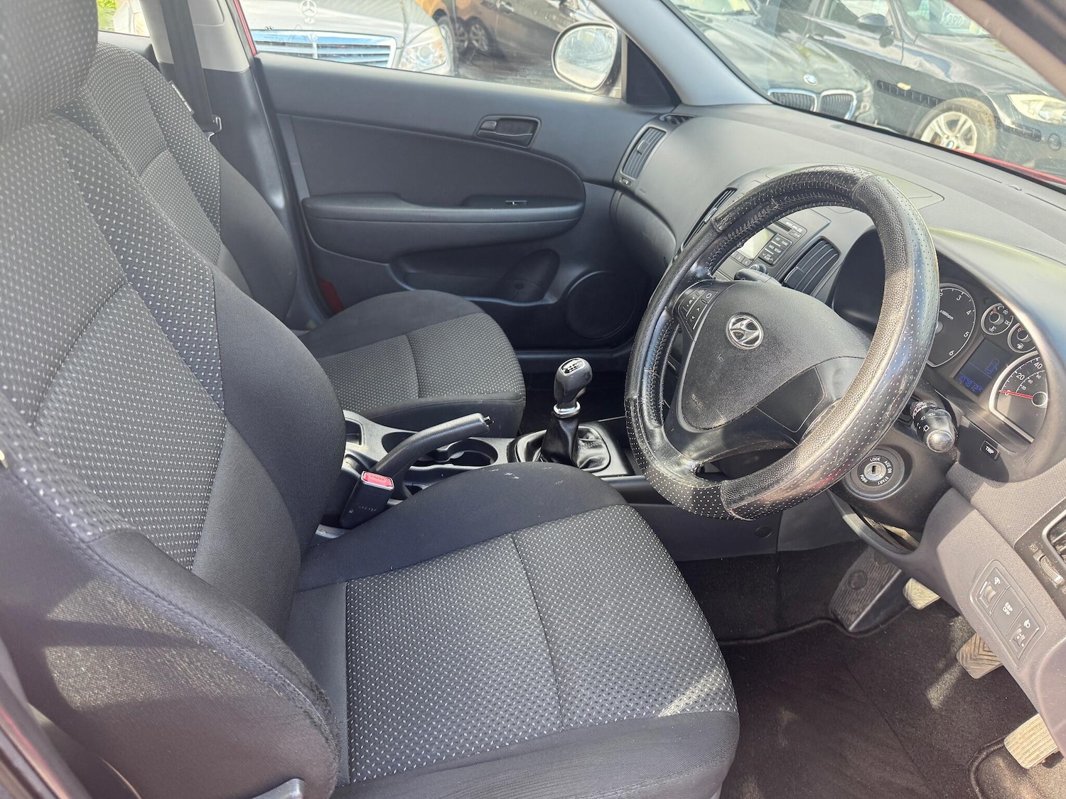 Used Hyundai i30 2011 for sale - 77066467: Photo 12