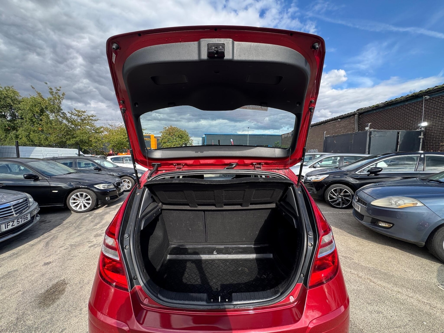 Used Hyundai i30 2011 for sale - 76988646: Photo 24