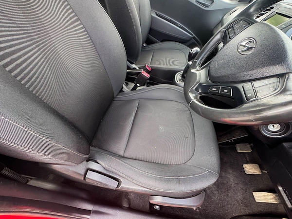 Used Hyundai i10 2019 for sale - 75291952: Photo 20
