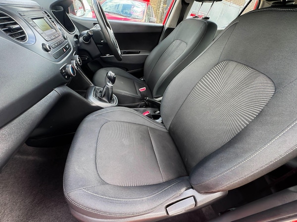 Used Hyundai i10 2019 for sale - 75291952: Photo 44
