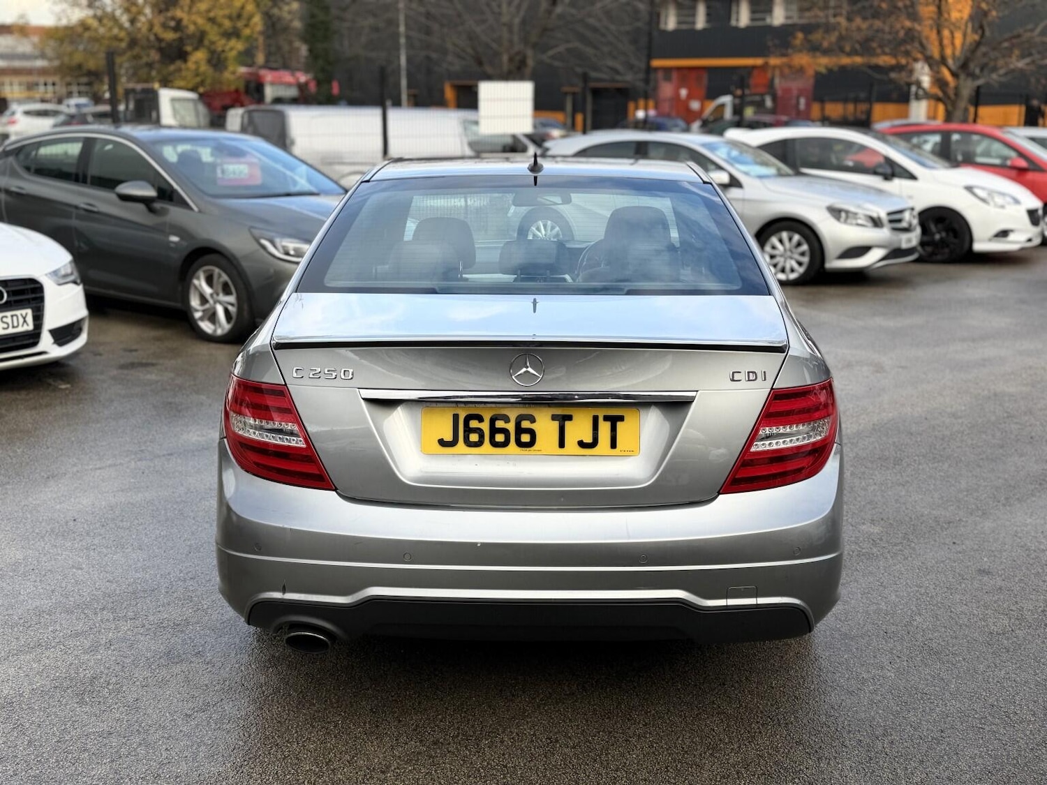 Used Mercedes-Benz C Class 2013 for sale - 77066320: Photo 21