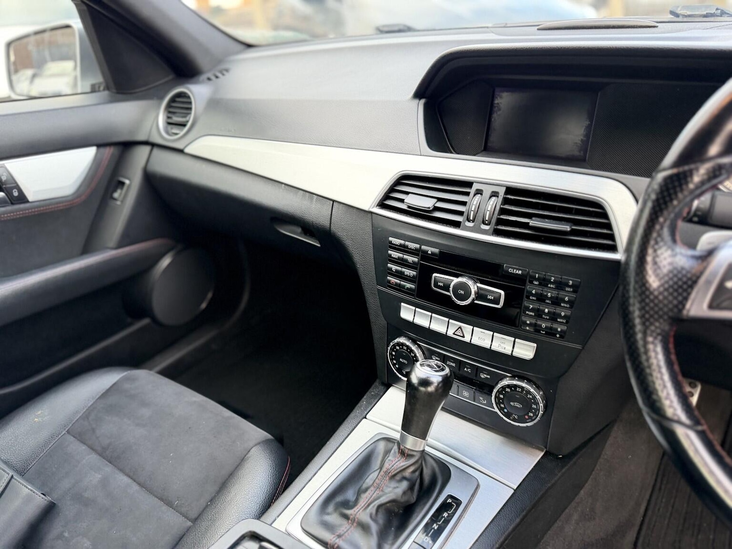 Used Mercedes-Benz C Class 2013 for sale - 77066320: Photo 41