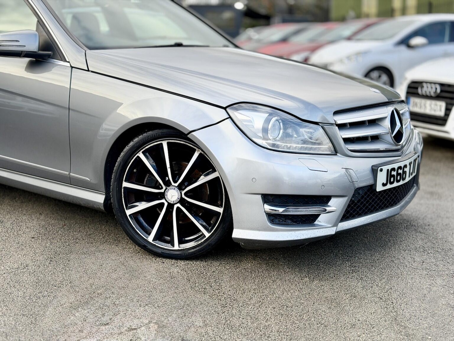 Used Mercedes-Benz C Class 2013 for sale - 77066320: Photo 6