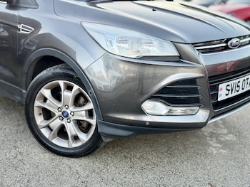 Used Ford Kuga 2015 for sale - 76993732: Photo