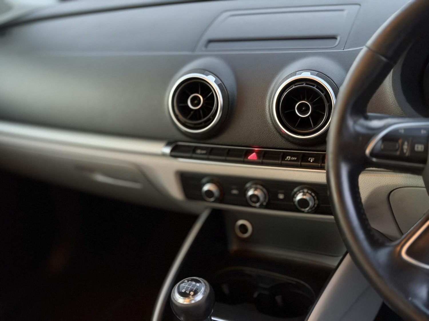 Used Audi A3 2015 for sale - 77066622: Photo 36