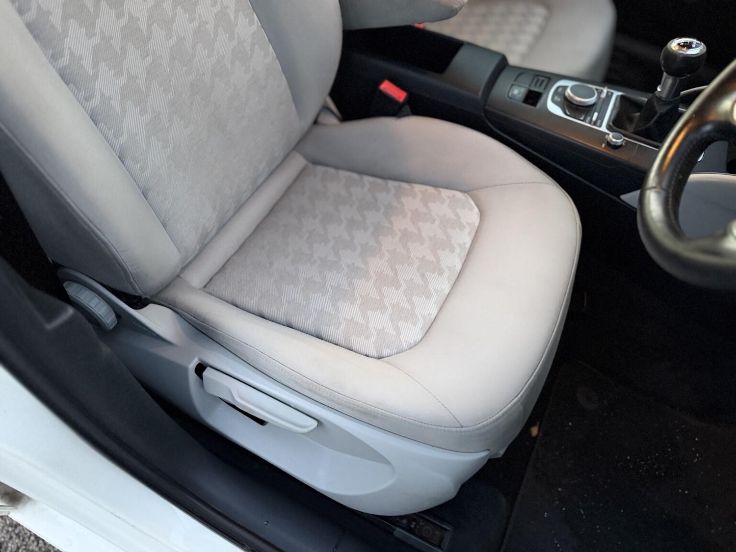 Used Audi A3 2015 for sale - 77066622: Photo 39