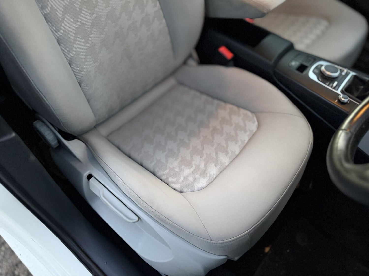 Used Audi A3 2015 for sale - 77066622: Photo 44