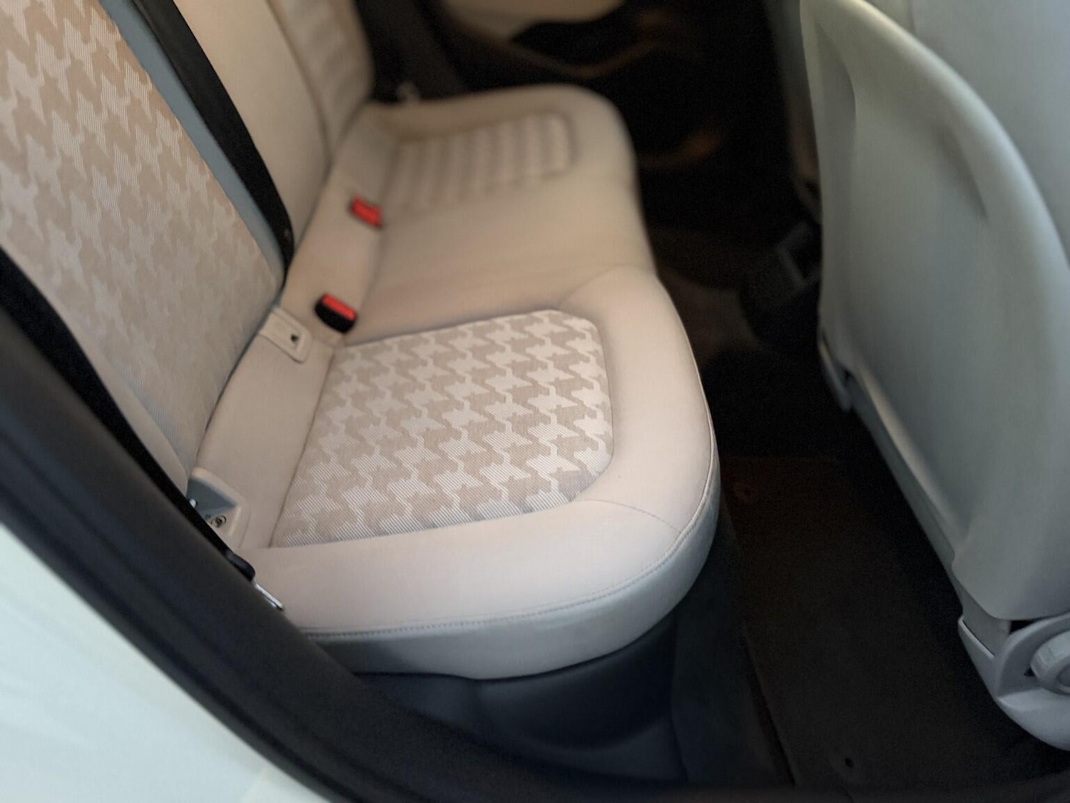 Used Audi A3 2015 for sale - 77066622: Photo 48