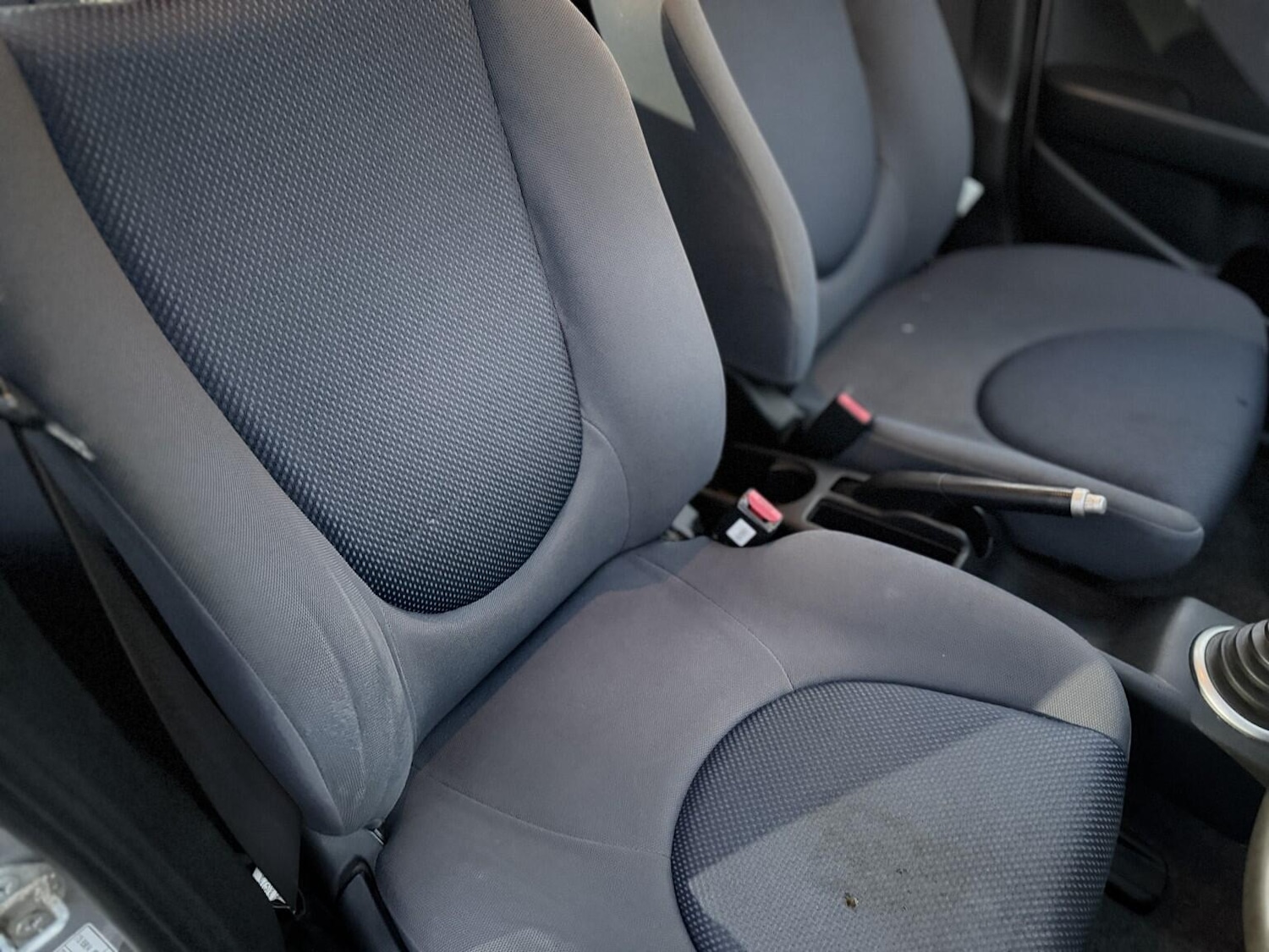 Used Honda Jazz 2004 for sale - 76728879: Photo 24