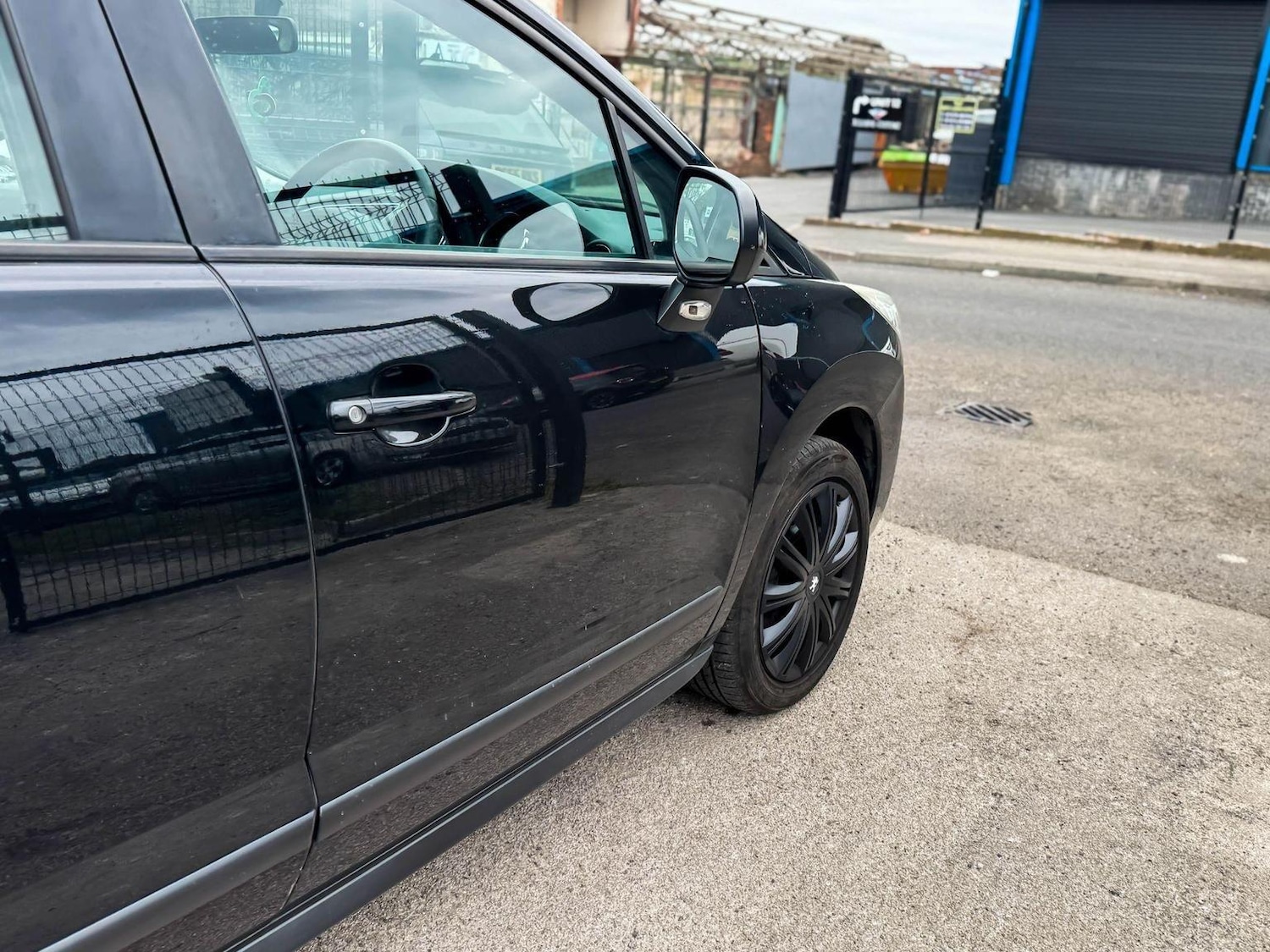 Used Peugeot 3008 2012 for sale - 76976350: Photo 13