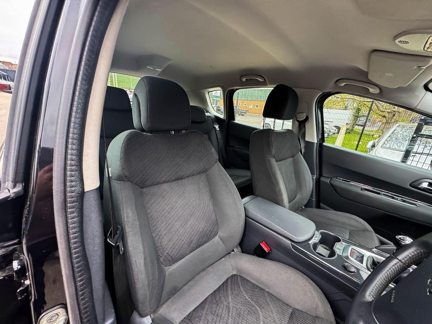 Used Peugeot 3008 2012 for sale - 76976350: Photo 17