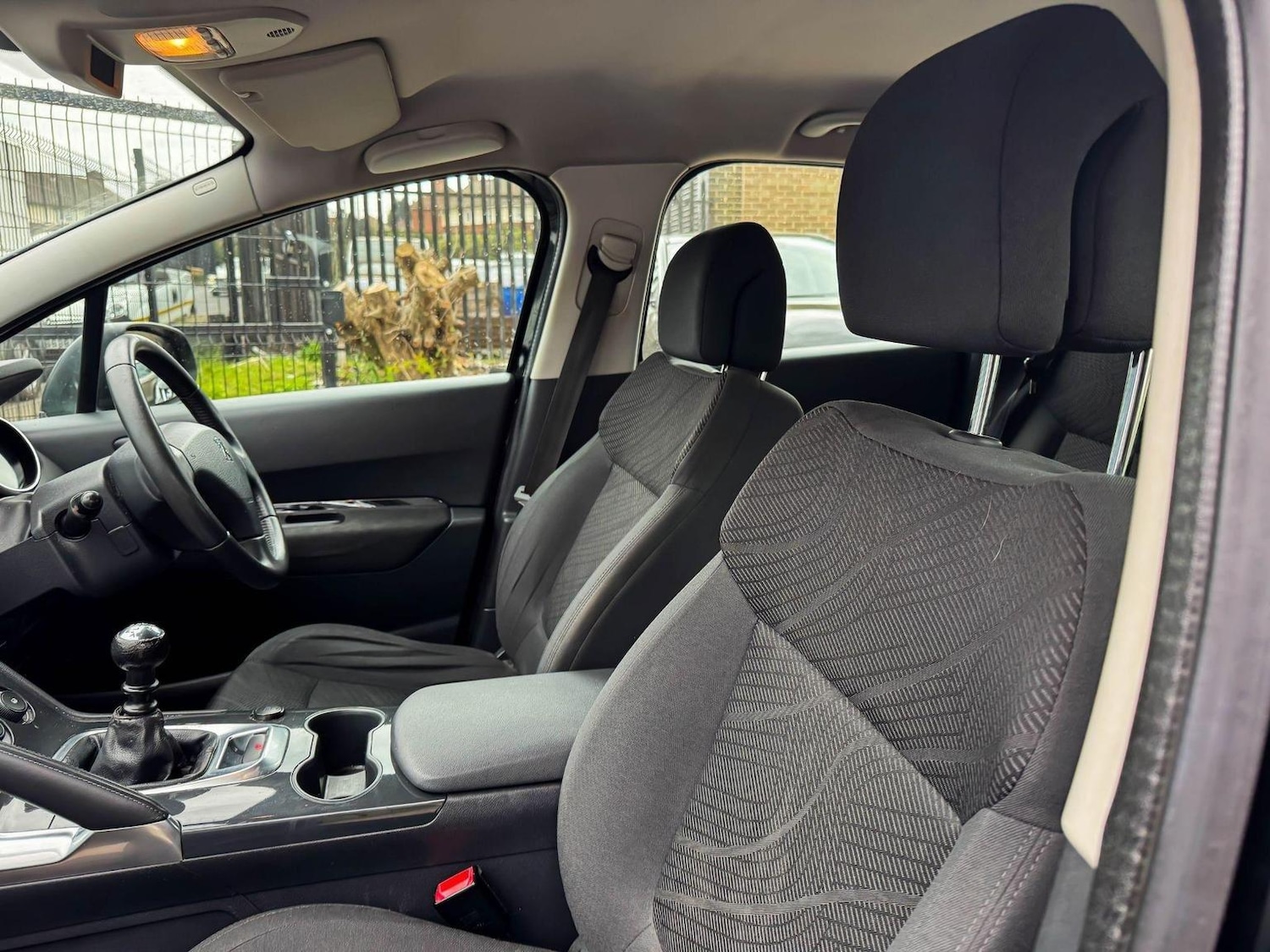 Used Peugeot 3008 2012 for sale - 76976350: Photo 31