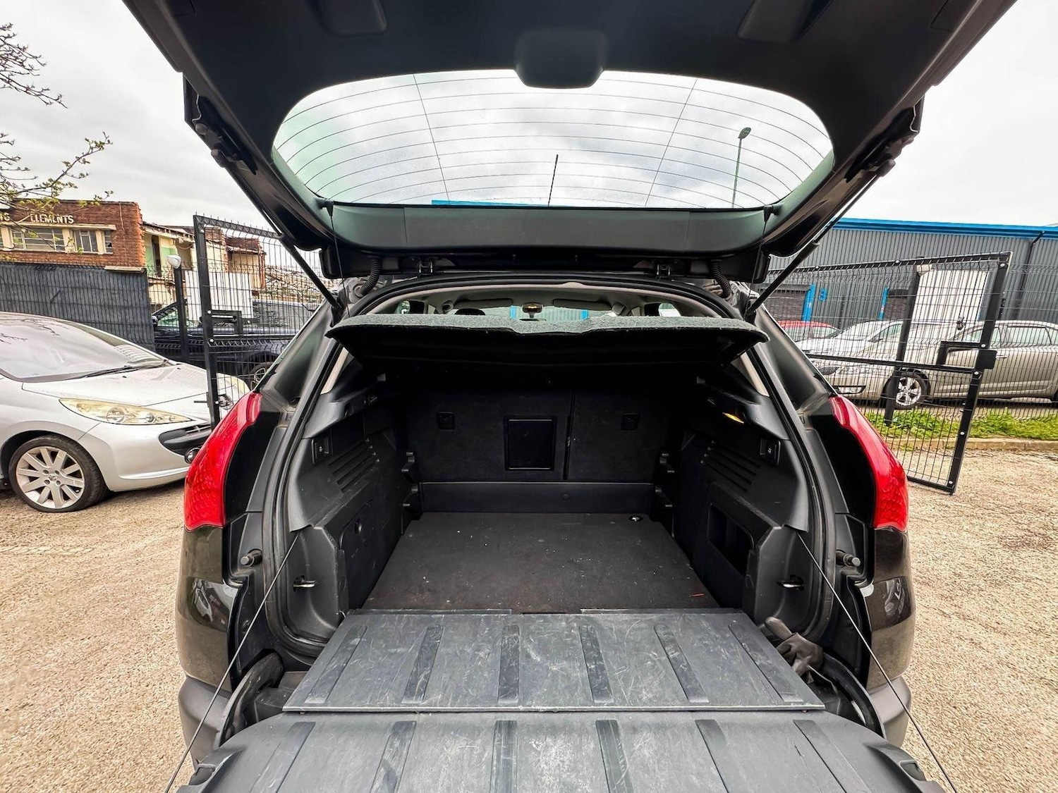 Used Peugeot 3008 2012 for sale - 76976350: Photo 32