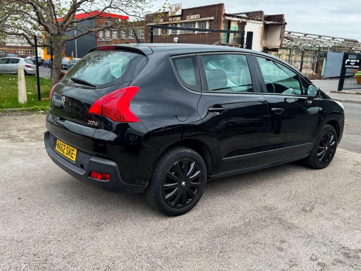 Used Peugeot 3008 2012 for sale - 76976350: Photo 6