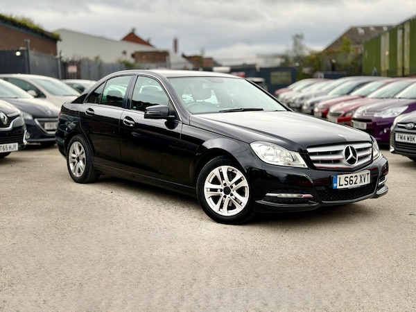 Used Mercedes-Benz C-Class 2012 for sale - 76179459: Photo 1