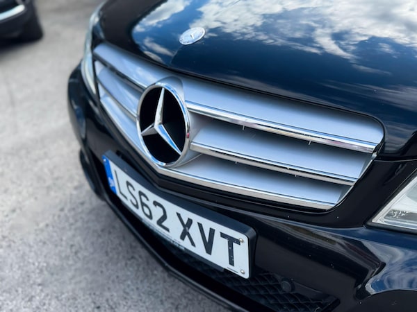 Used Mercedes-Benz C-Class 2012 for sale - 76179459: Photo 41