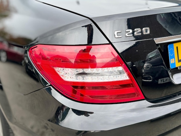 Used Mercedes-Benz C-Class 2012 for sale - 76179459: Photo 42