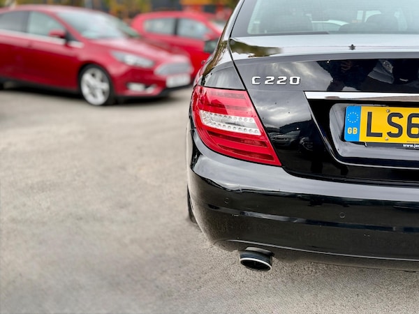 Used Mercedes-Benz C-Class 2012 for sale - 76179459: Photo 6