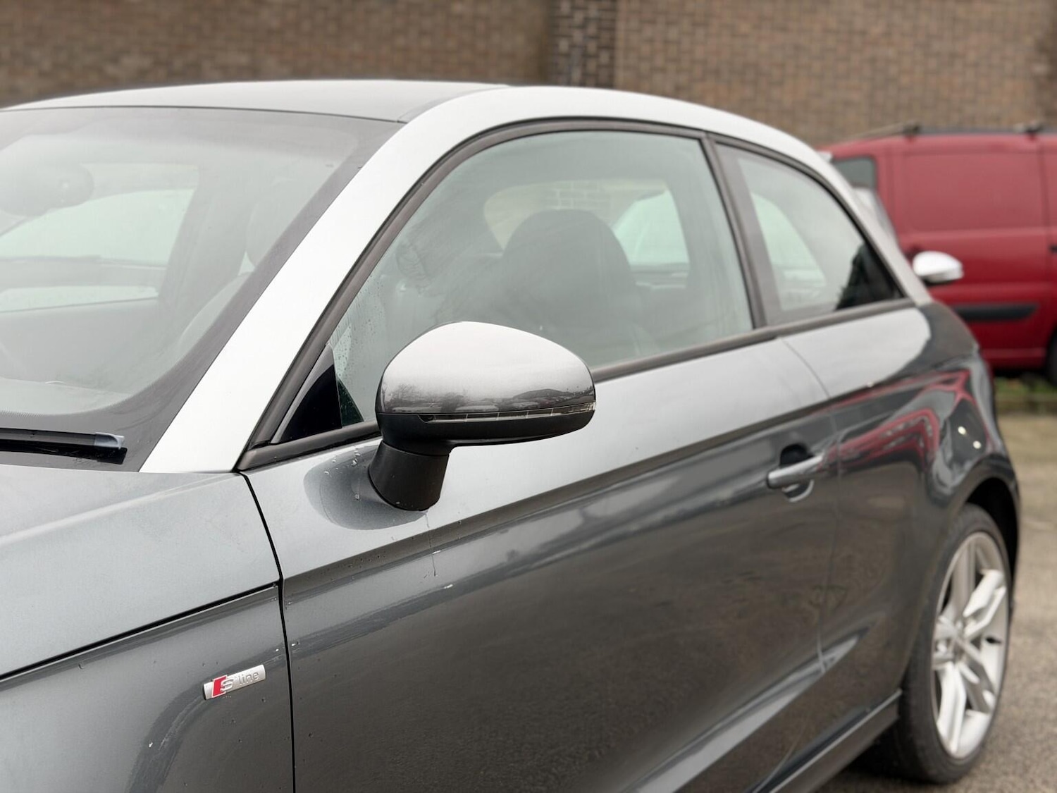 Used Audi A1 2011 for sale - 77377666: Photo 5