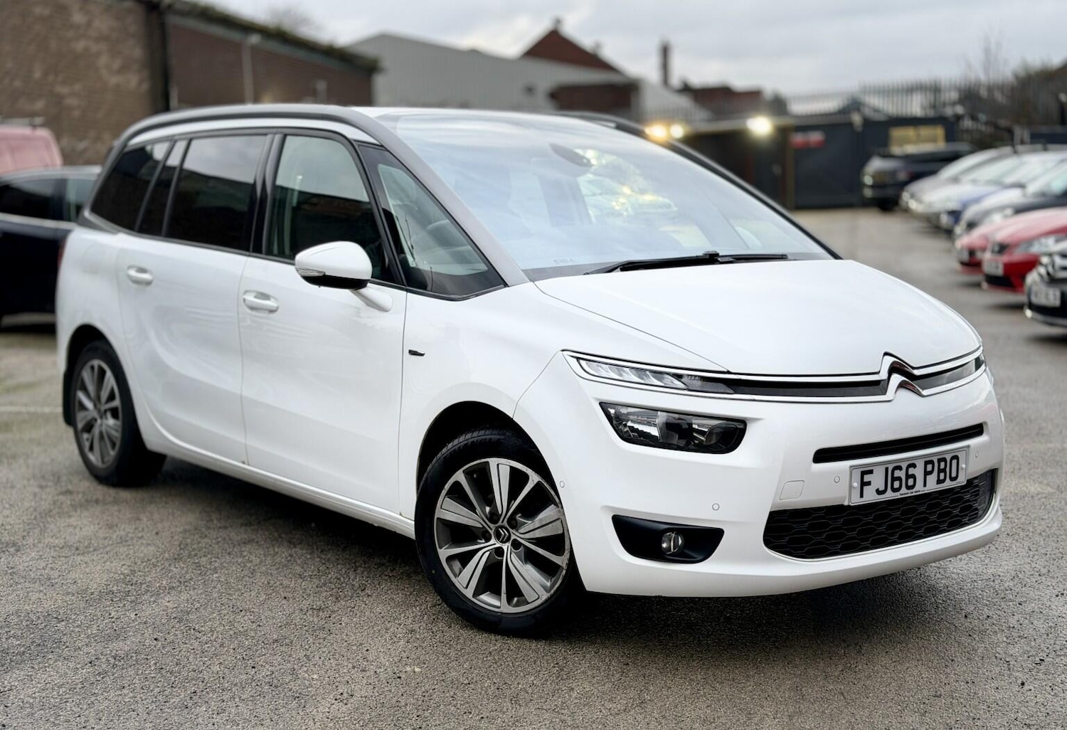 Used Citroen C4 Grand Picasso 2016 for sale - 77155660: Photo 1