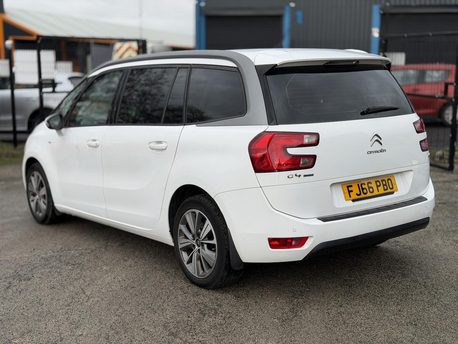 Used Citroen C4 Grand Picasso 2016 for sale - 77155660: Photo 10