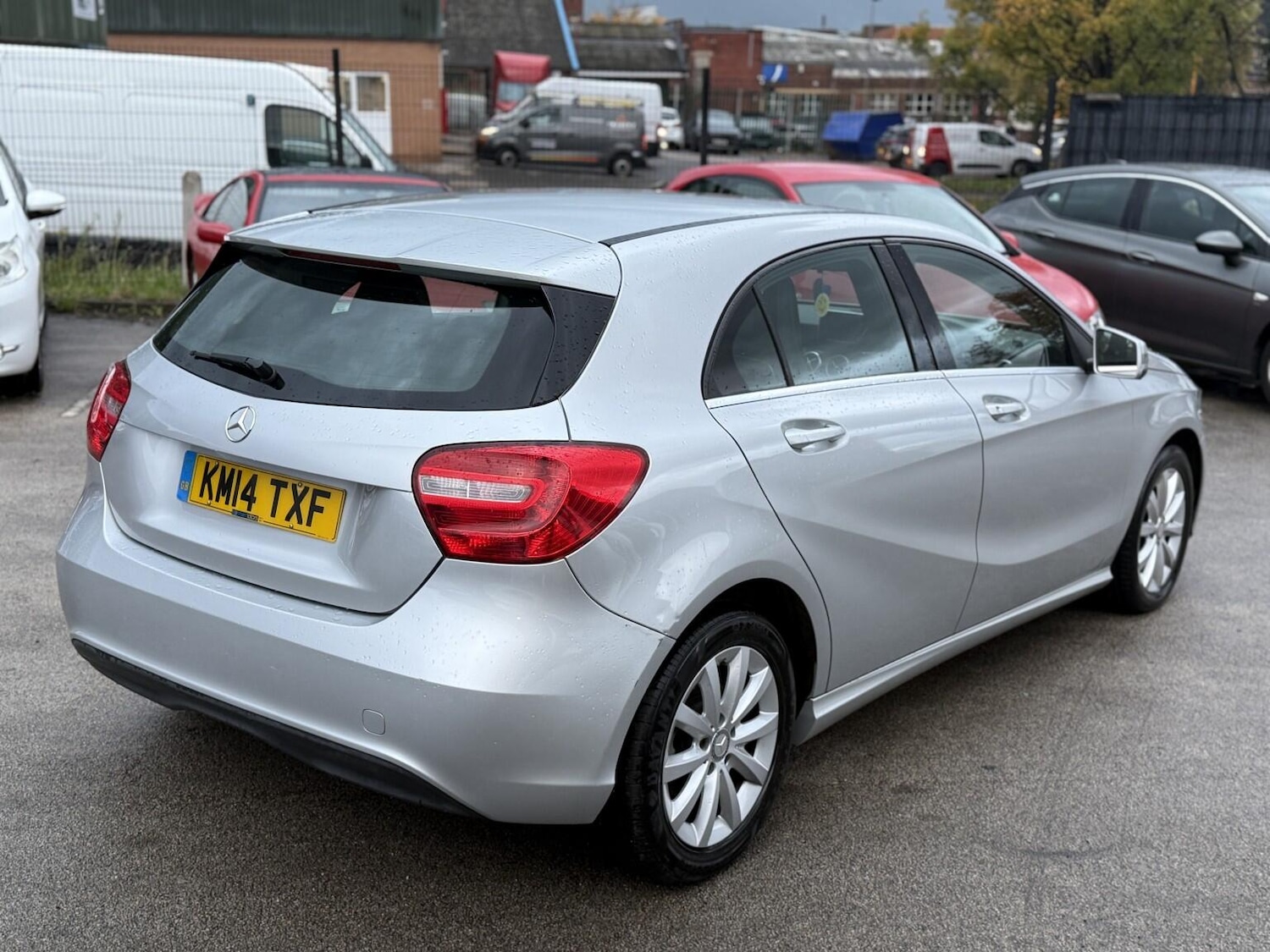 Used Mercedes-Benz A-Class 2014 for sale - 76472930: Photo 7