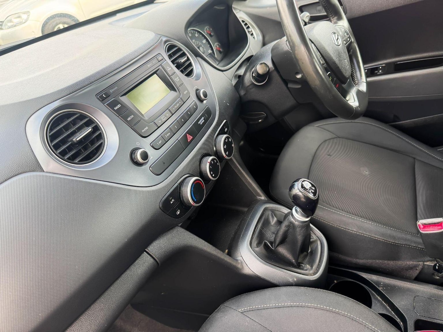 Used Hyundai i10 2019 for sale - 77066483: Photo 15