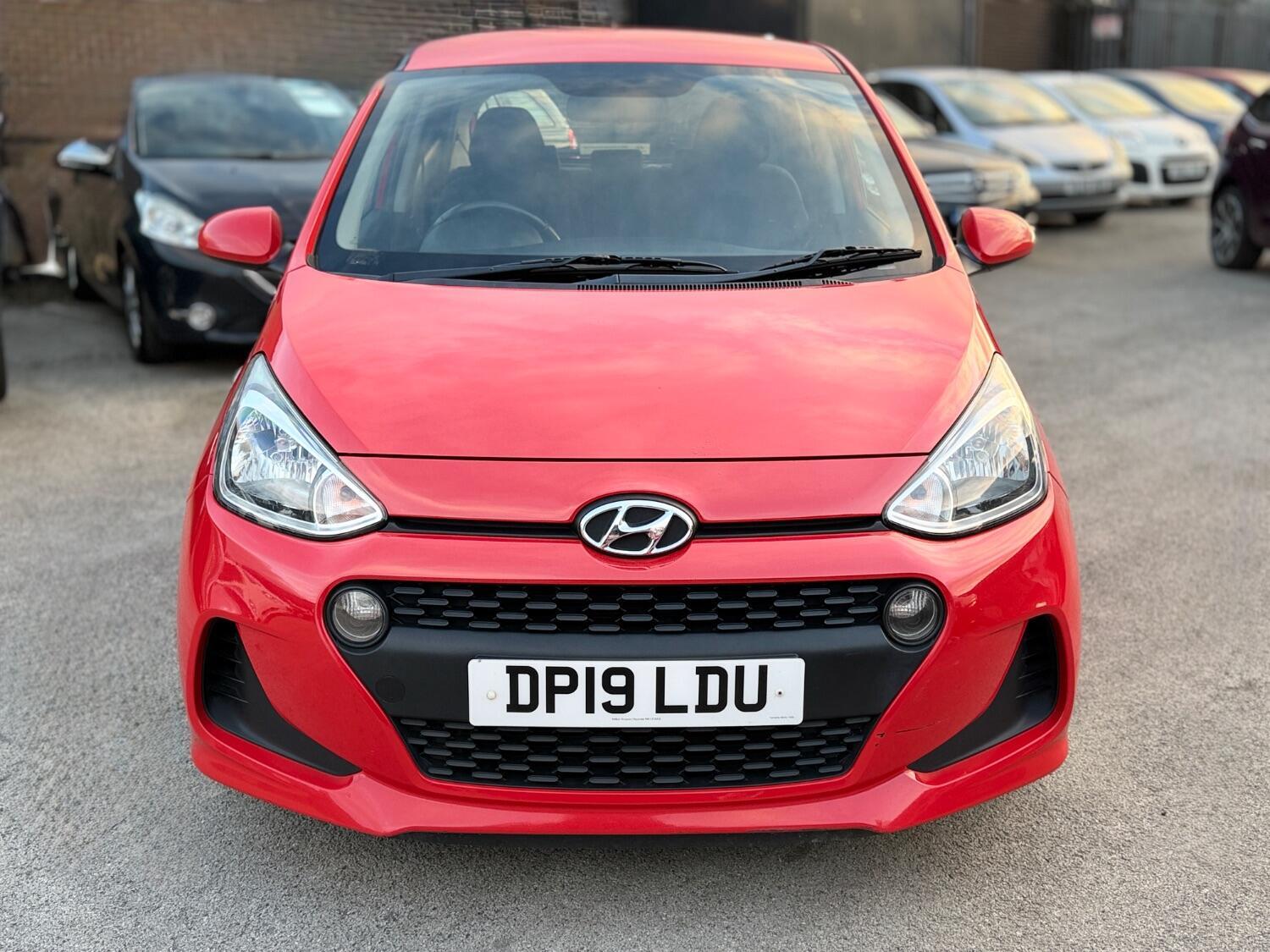 Used Hyundai i10 2019 for sale - 77066483: Photo 2