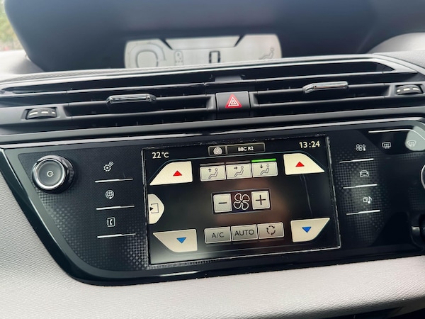 Used Citroen C4 Picasso 2014 for sale - 75198960: Photo 33