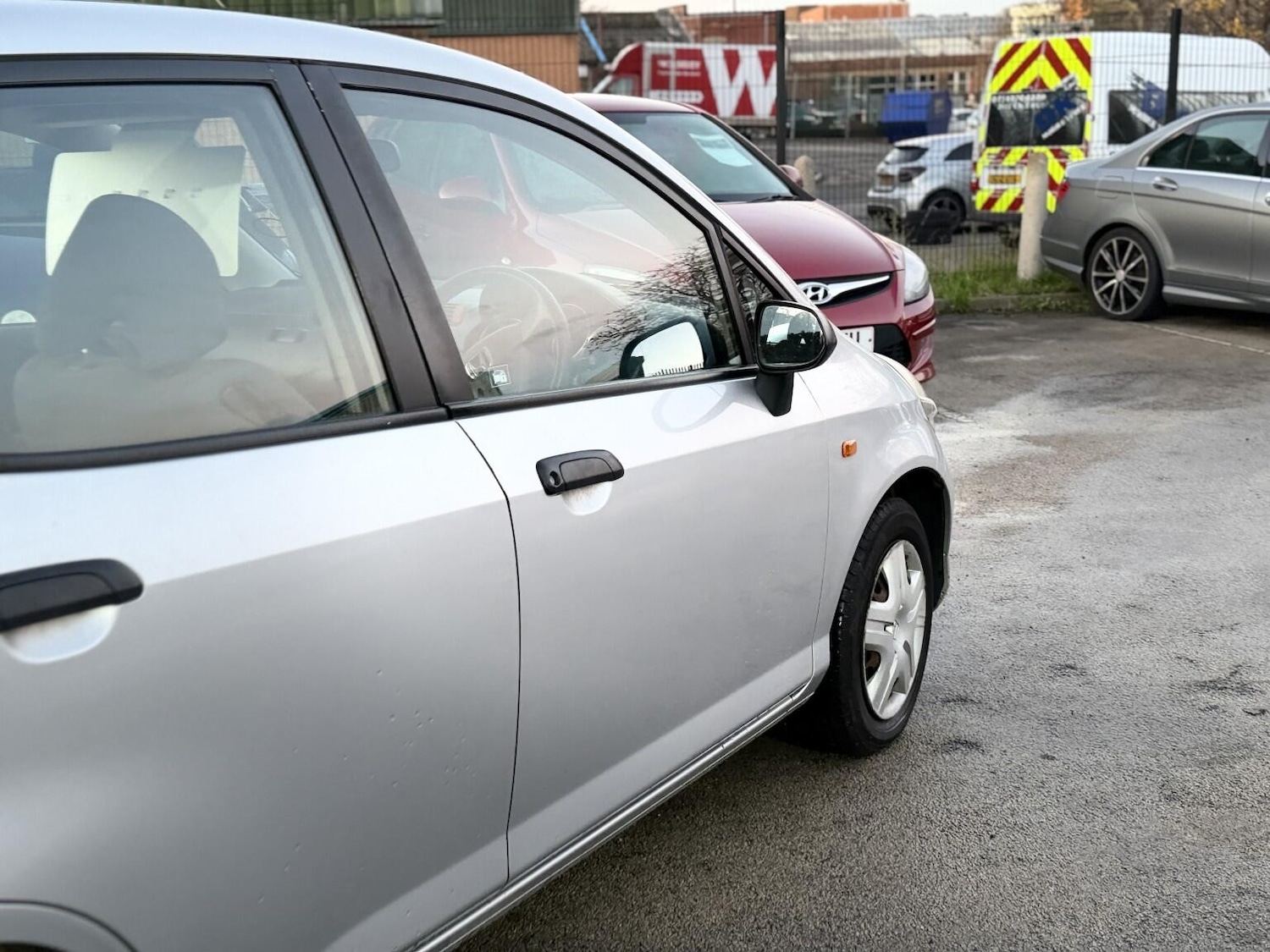 Used Honda Jazz 2004 for sale - 77352050: Photo 19