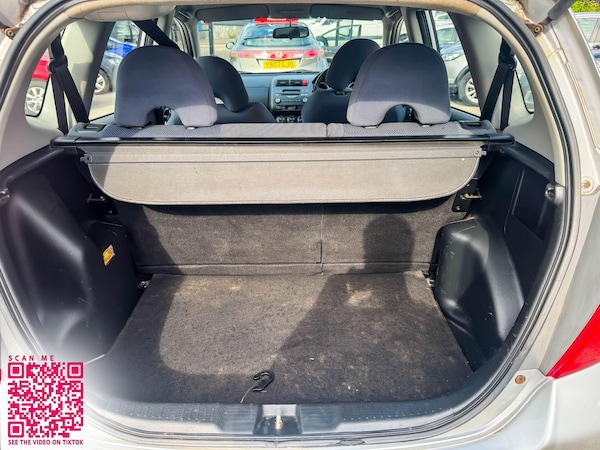 Used Honda Jazz 2004 for sale - 76251073: Photo 35