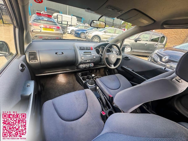 Used Honda Jazz 2004 for sale - 76251073: Photo 7