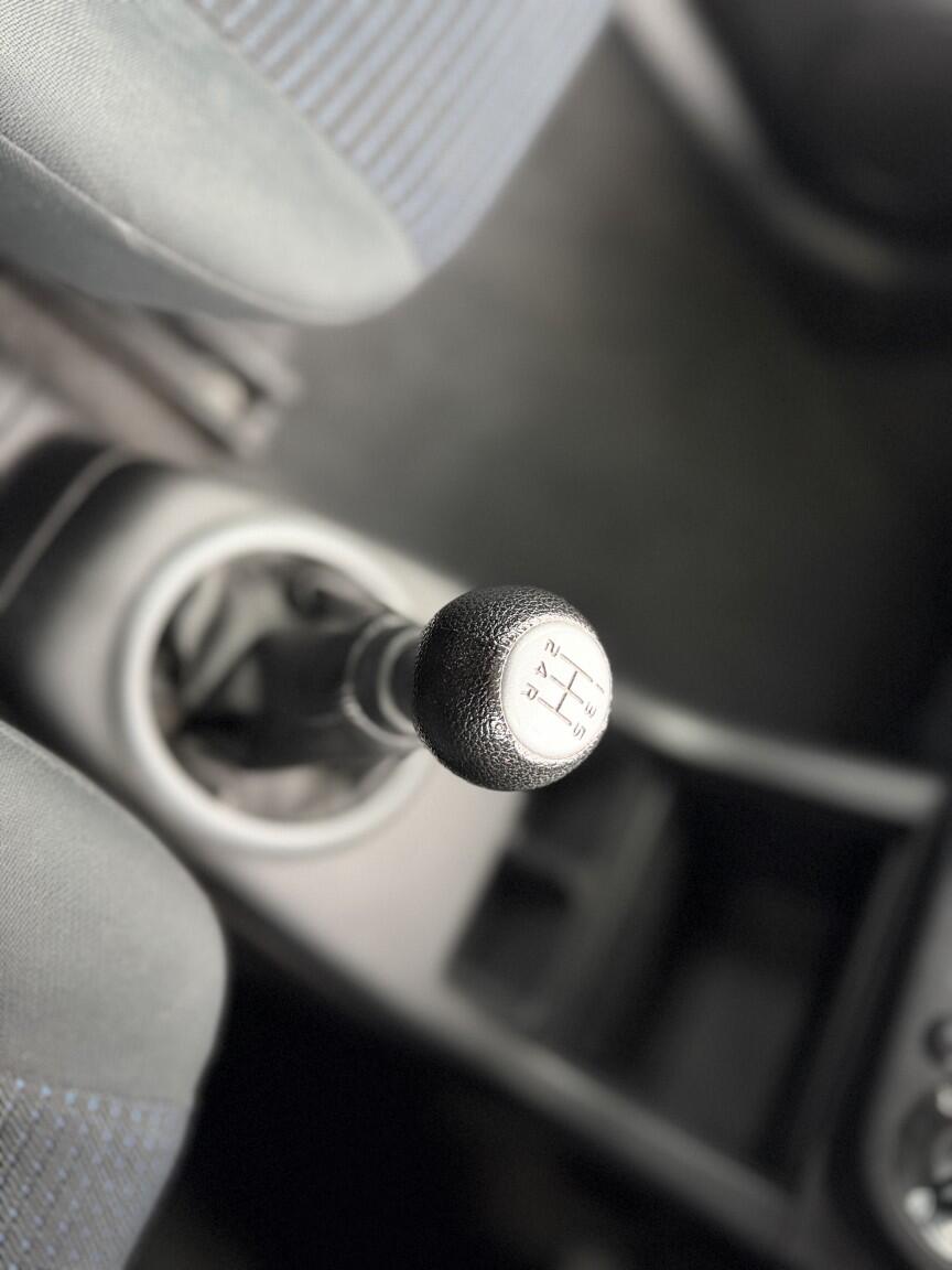 Used Suzuki Swift 2009 for sale - 76619714: Photo 48