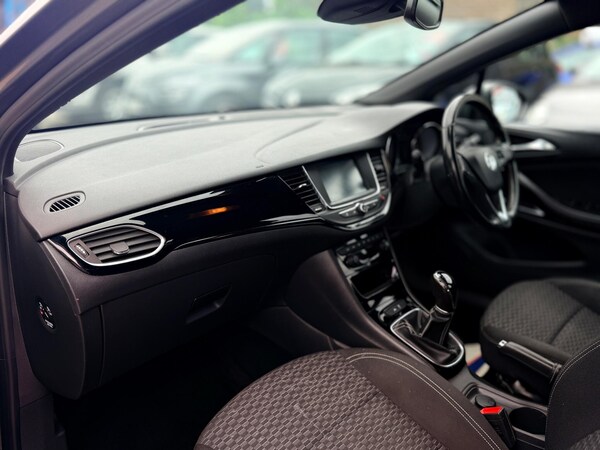 Used Vauxhall Astra 2017 for sale - 76060245: Photo 10