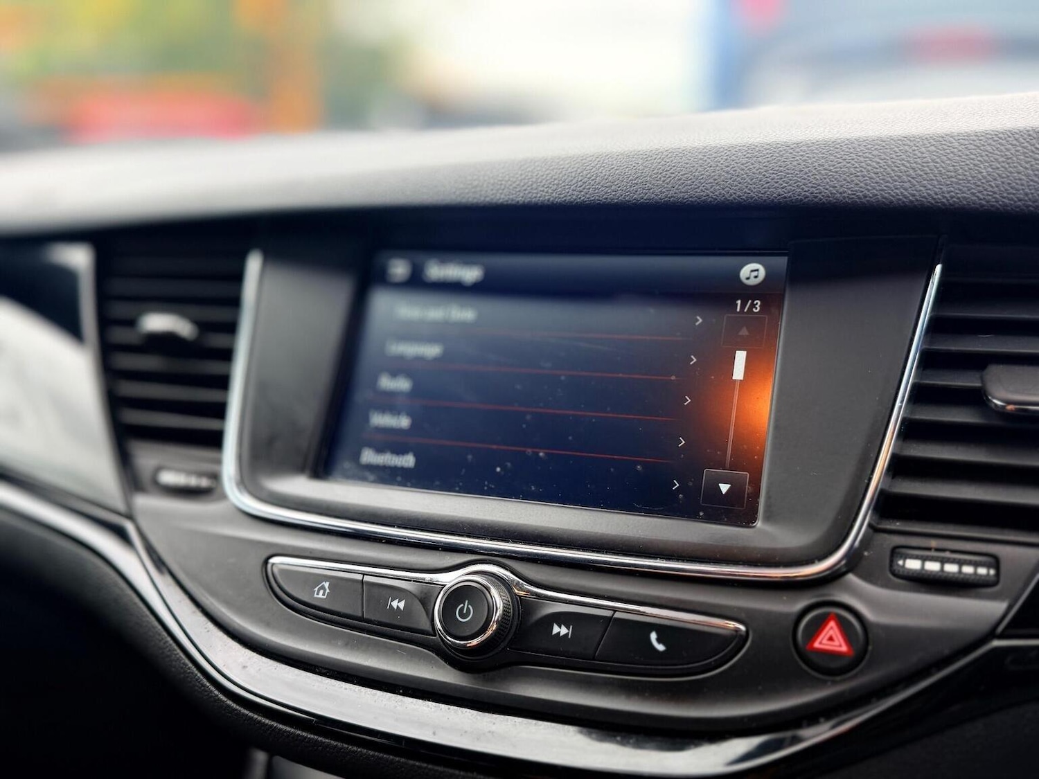 Used Vauxhall Astra 2017 for sale - 76060245: Photo 39