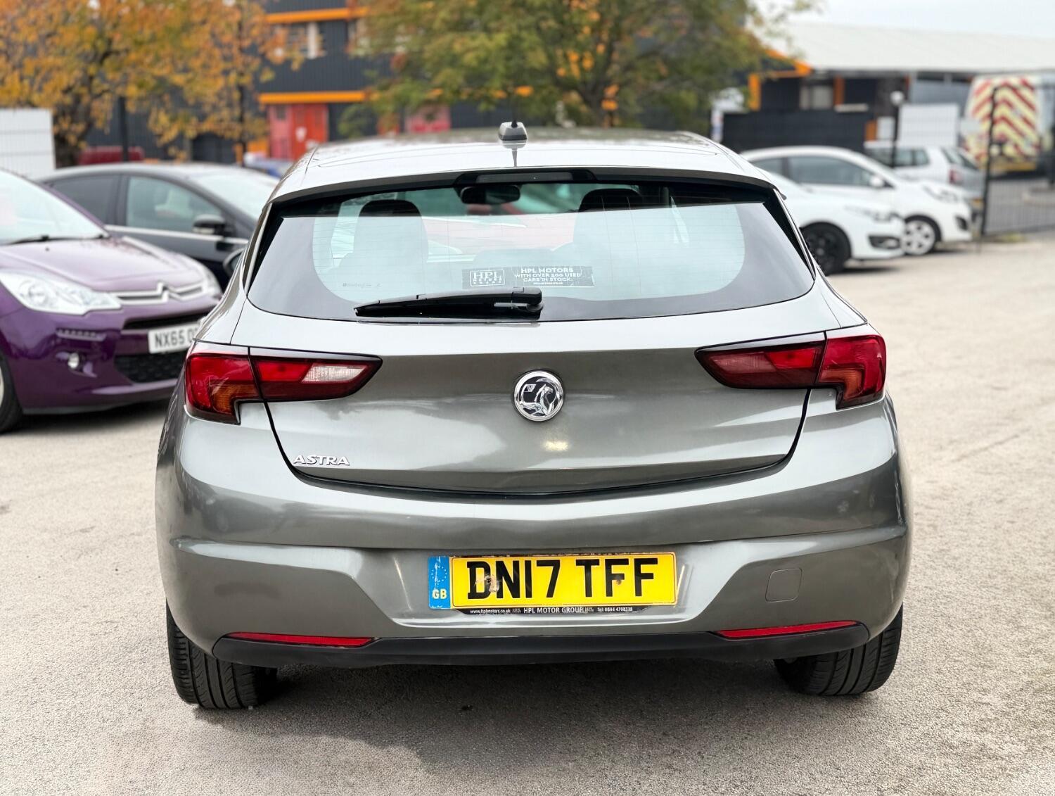 Used Vauxhall Astra 2017 for sale - 76060245: Photo 4