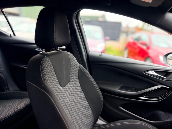 Used Vauxhall Astra 2017 for sale - 76060245: Photo 58